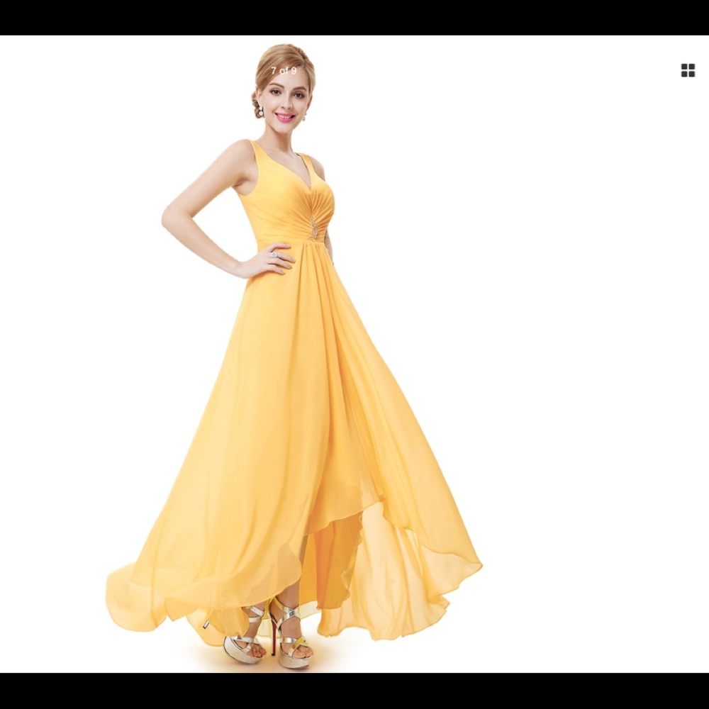 New beautiful formal dress